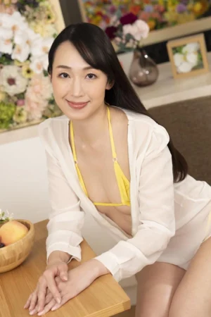 041924_001 – Em gái BJ cùng lúc cho 5 anh trai