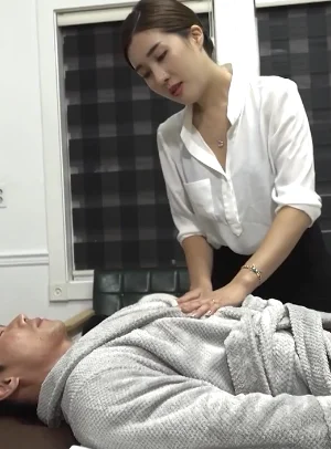 Gạ tình em nhân viên massage hàng ngon